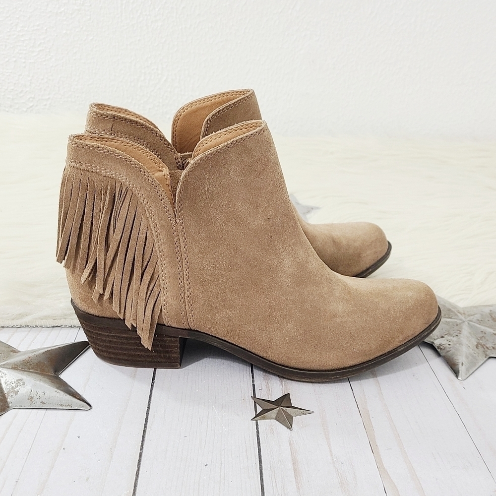 Lucky Brand Benjii tan suede fringe booties women's ankle boots size 6.5 - Picture 3 of 6